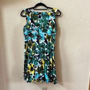 connected apparel sleeveless dress size 6